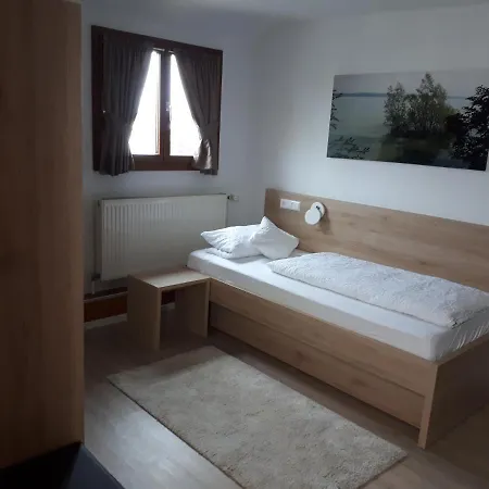 Zur Traube Πανδοχείο Κωνσταντία