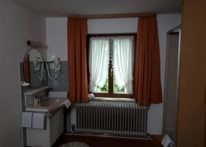 بيت ريفي Zur Traube