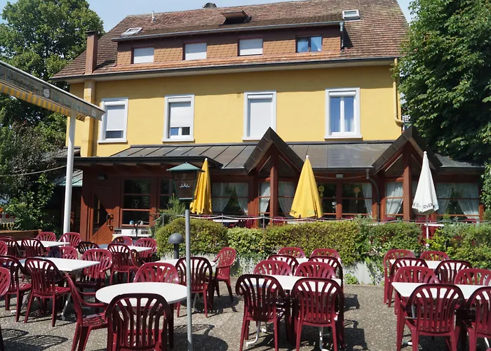 بيت ريفي Zur Traube