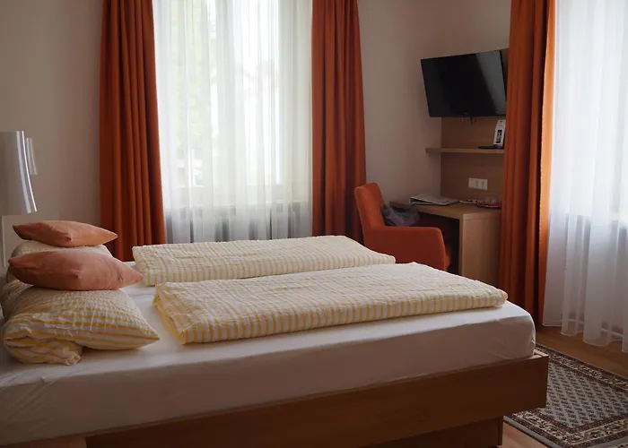 Zur Traube بيت ريفي 3*